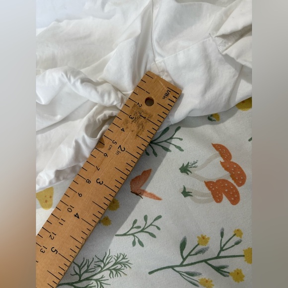 Wilfred Aritzia white puffy boxer style shorts large 100% cotton - Picture 4 of 9